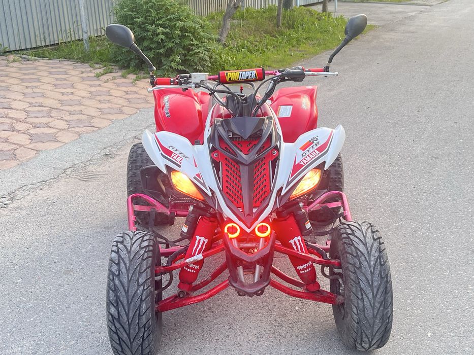Yamaha raptor YFM700