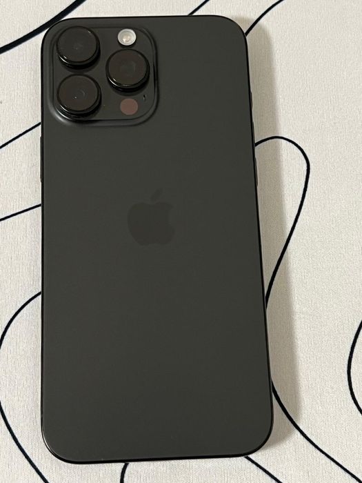 Iphone 16 Pro Max - schimb