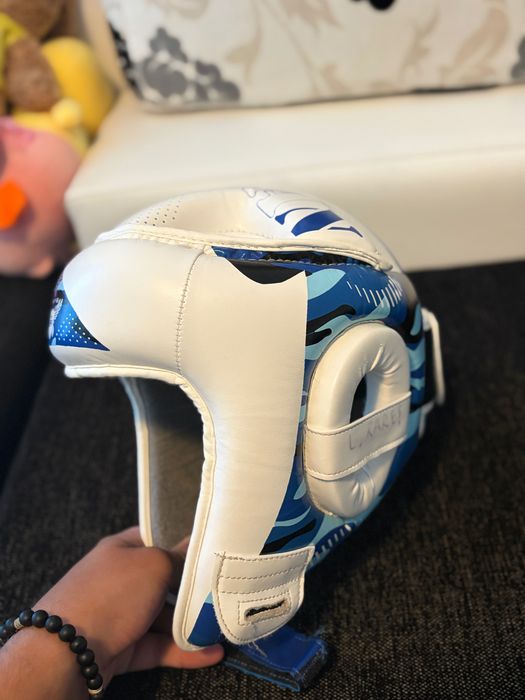 Echipament kickboxing