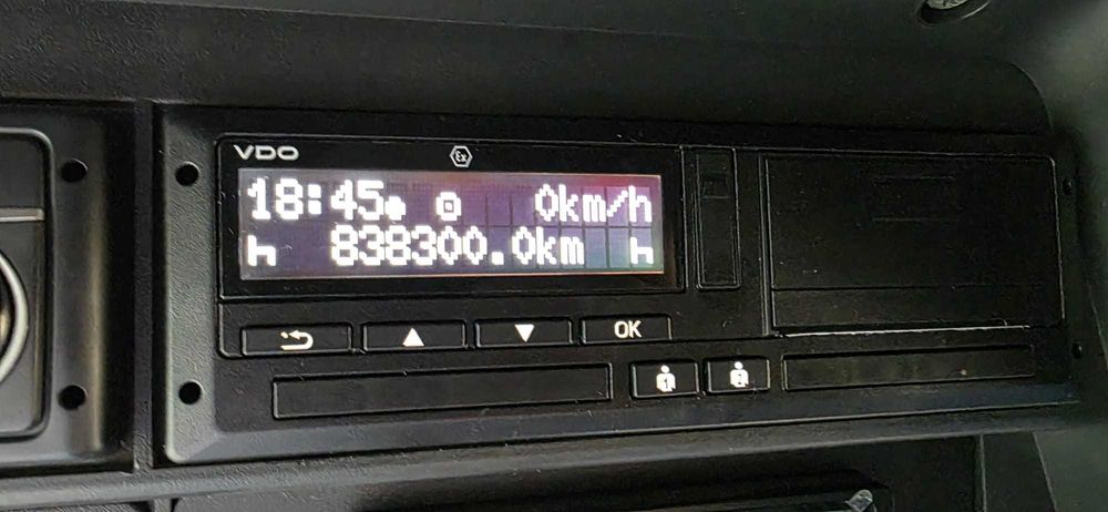 Vand  CAP TRACTOR Iveco Stralis MEGA 450cp euro 5  proprietar km reali