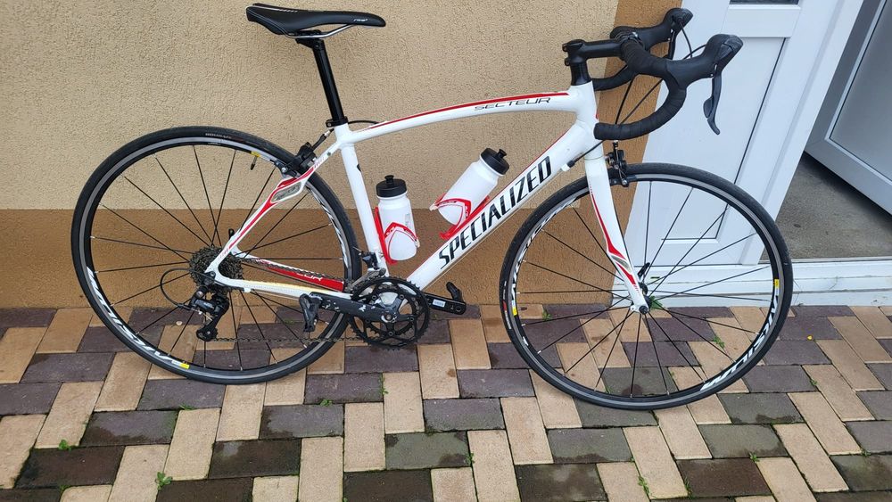 Semicursiera Specialized