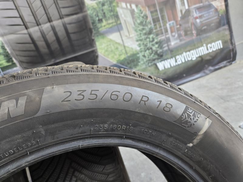 235/60/18 MICHELIN 4бр