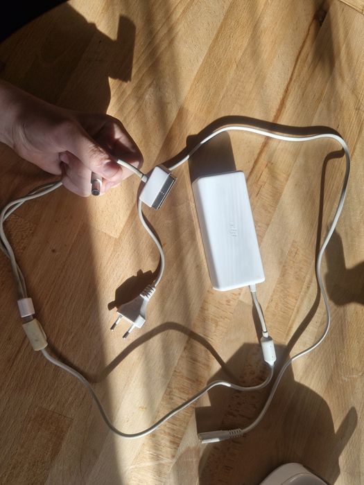 Dji phantom 4 charger