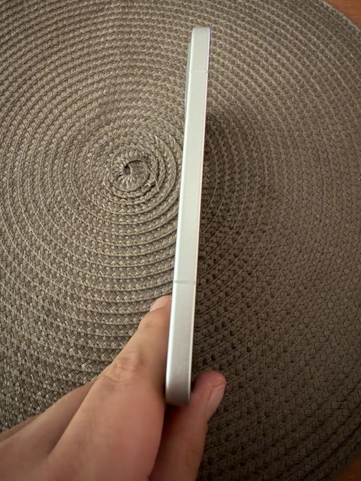 POCO F8 Pro (12/256GB) Сребрист + ГАРАНЦИЯ + ПОДАРЪК Слушалки и Бързо зарядно