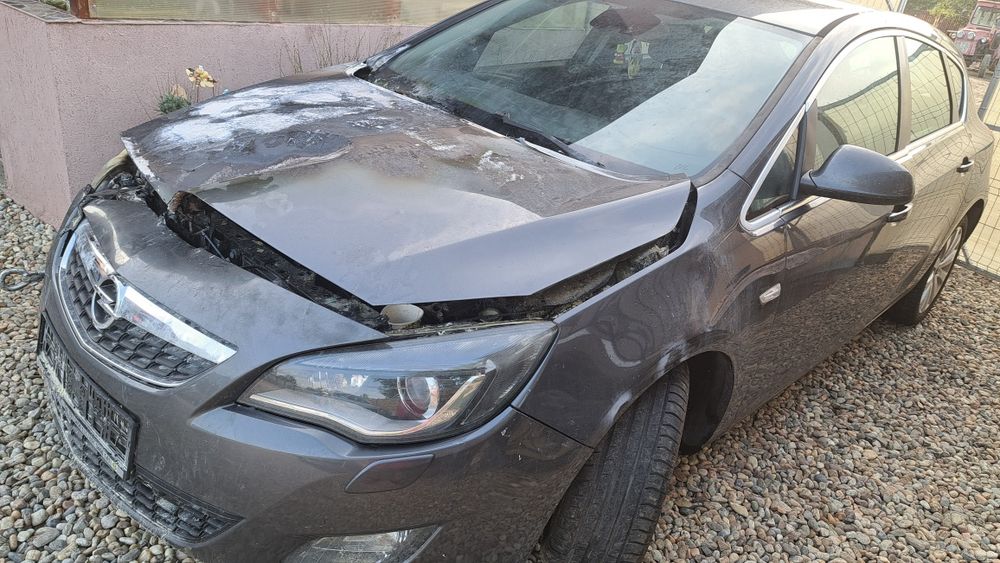 Vand piese opel astra  h j  vectra c