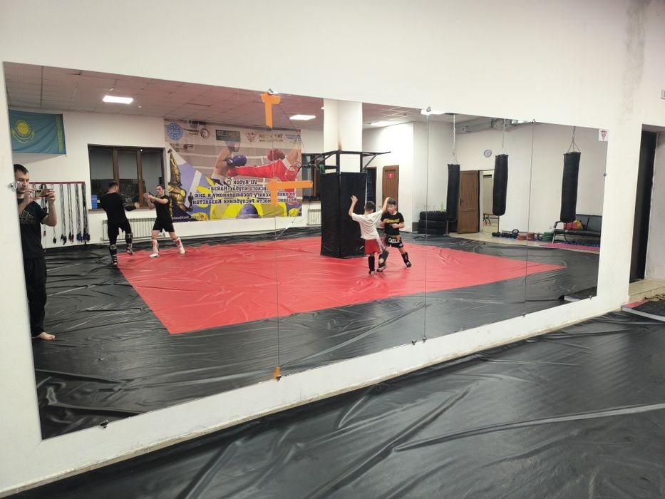 Продаётся зеркало