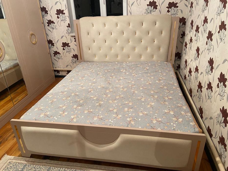 Спальный гарнитур сатылады срочна!