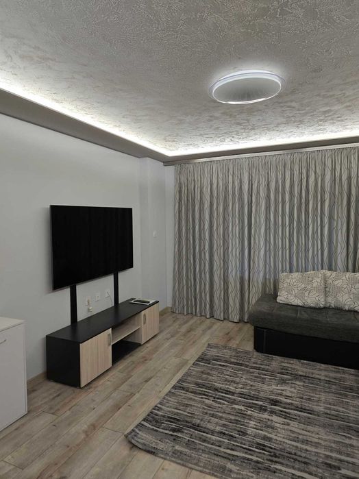 Продава се Тристаен апартамент в Пловдив, Тракия - 85 кв.м за 834 €/кв.м - Снимка #11