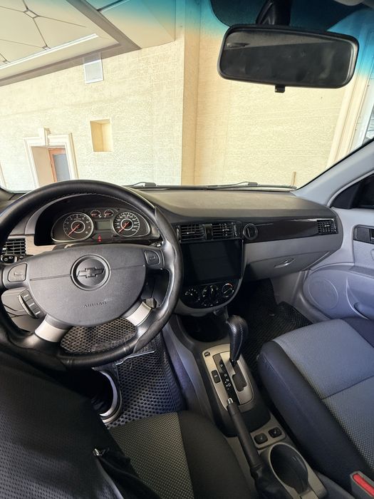 Lacetti elegant plus