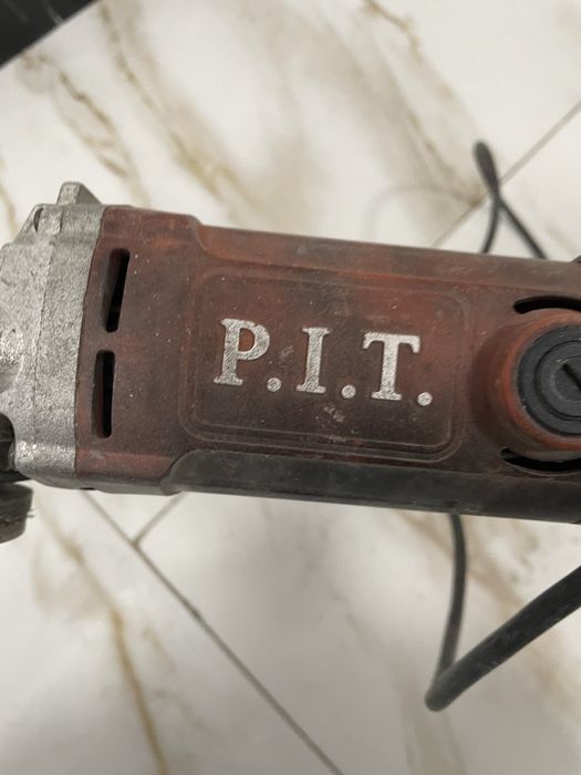 Продам болгарку PIT