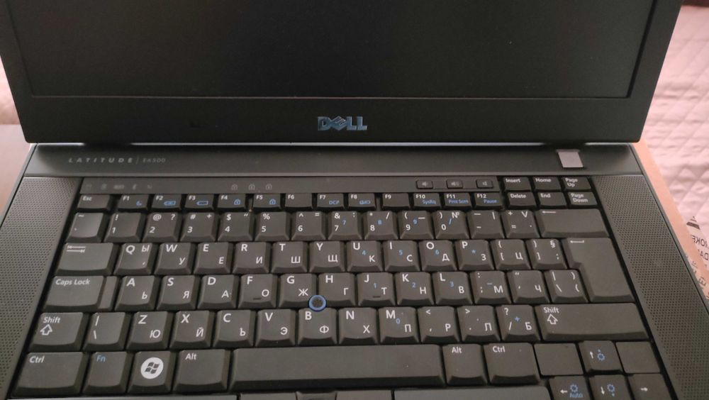 Лаптоп DELL Latitude 6500