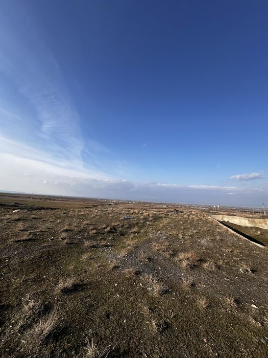 No turar yir joy sotiladi