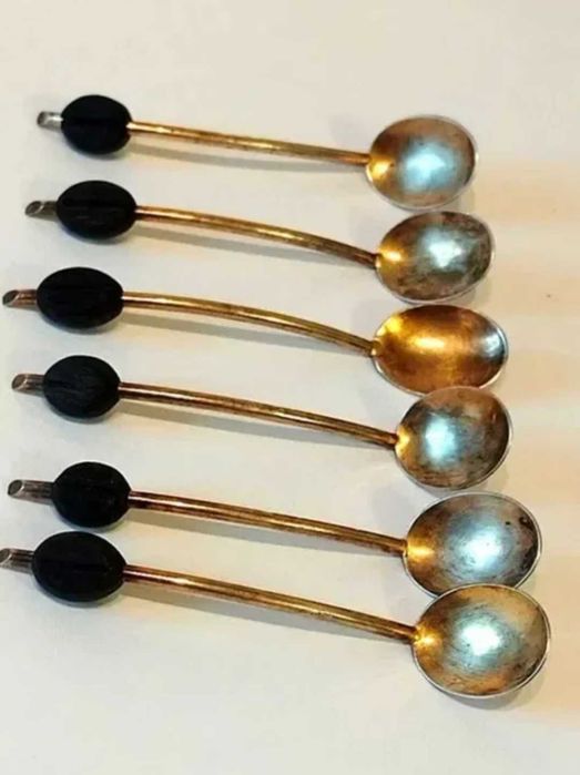 Set lingurite  aur si argint, aurit partia