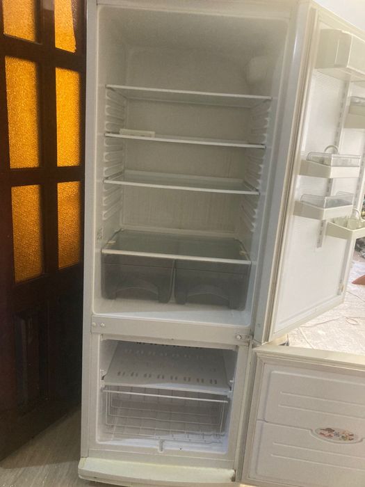 Продам холодильник