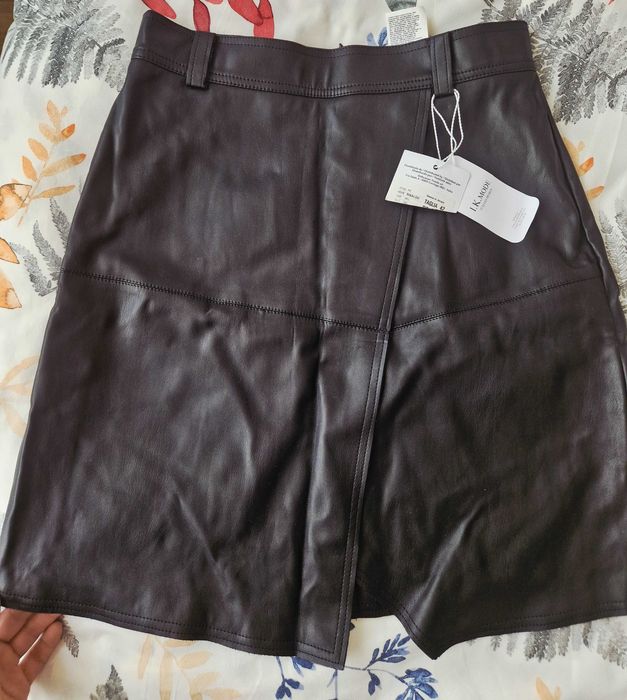 Fusta MaxMara, S, 180 lei