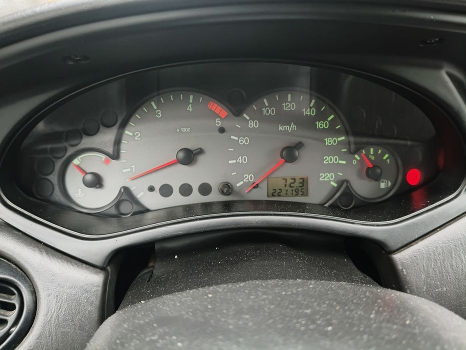 Ford focus TDDI 2002