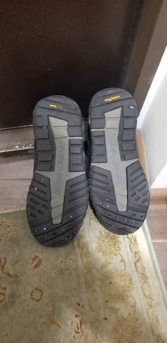 Мужские ботинки skechers