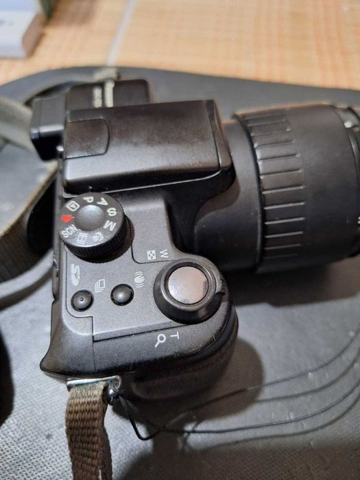 Aparat foto Pansonic in stare perfecta de functionare - Lumix DMC FZ 5 12X