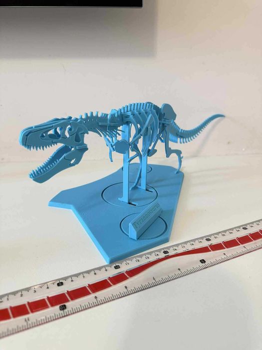 Пъзелите с динозавърски скелети