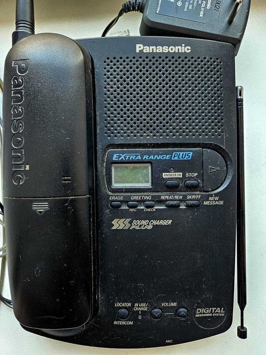 Радиотелефон Panasonic с автоответчиком в отличном состоянии