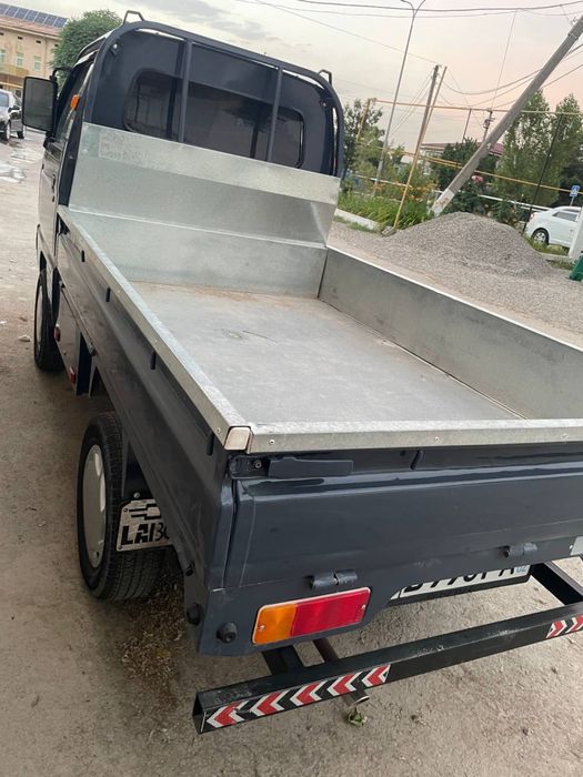 Дамас лабо сотилади