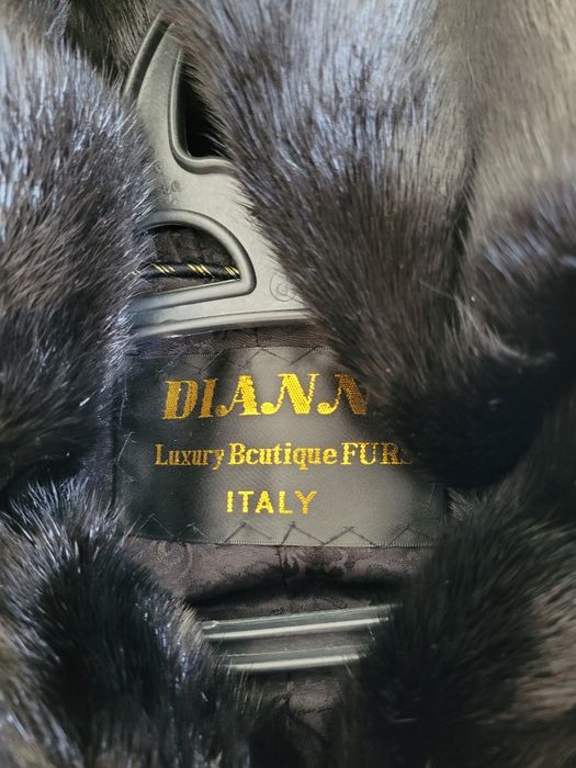 Продам норковую шубу