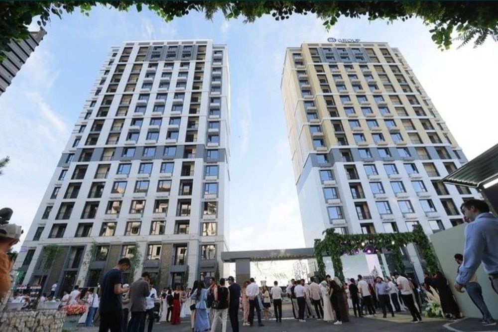 Квартира однокомнатная 
1-комнатная квартира с ширным видом на горы 
Н