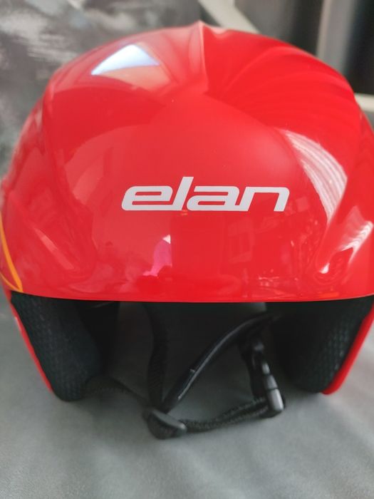 Детска ски - каска с очила