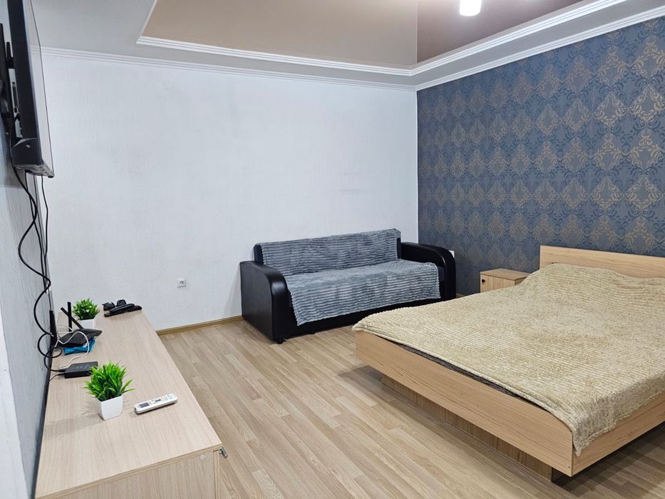 Сдается квартира студия посуточно