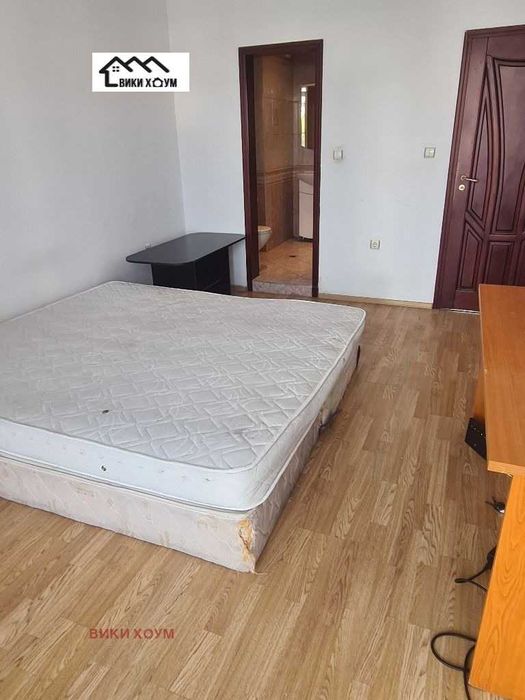Продава се Четиристаен апартамент в Варна, Център - 160 кв.м за 2000 €/кв.м - Снимка #8