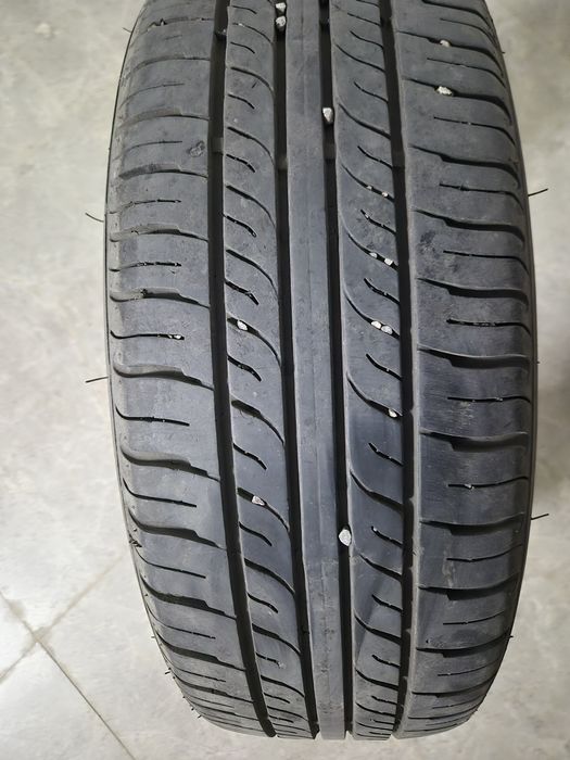 Продам шины 185,65,15