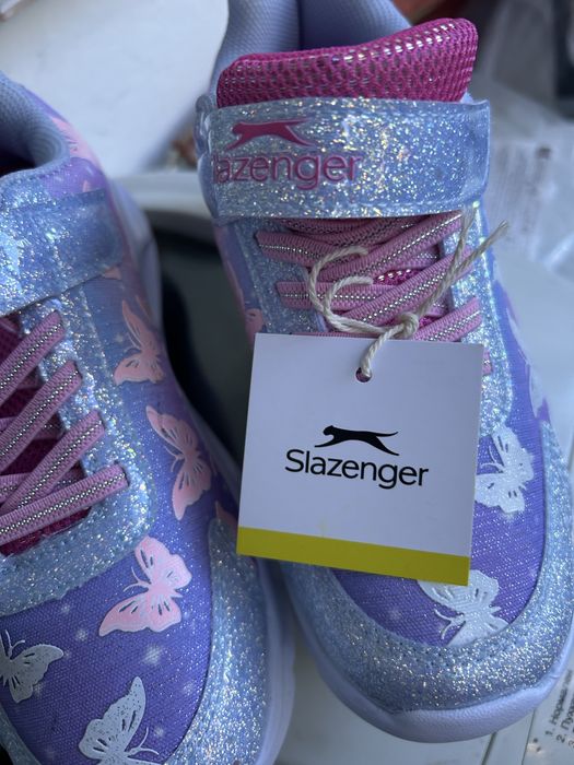 Детски светещи маратонки Slazenger