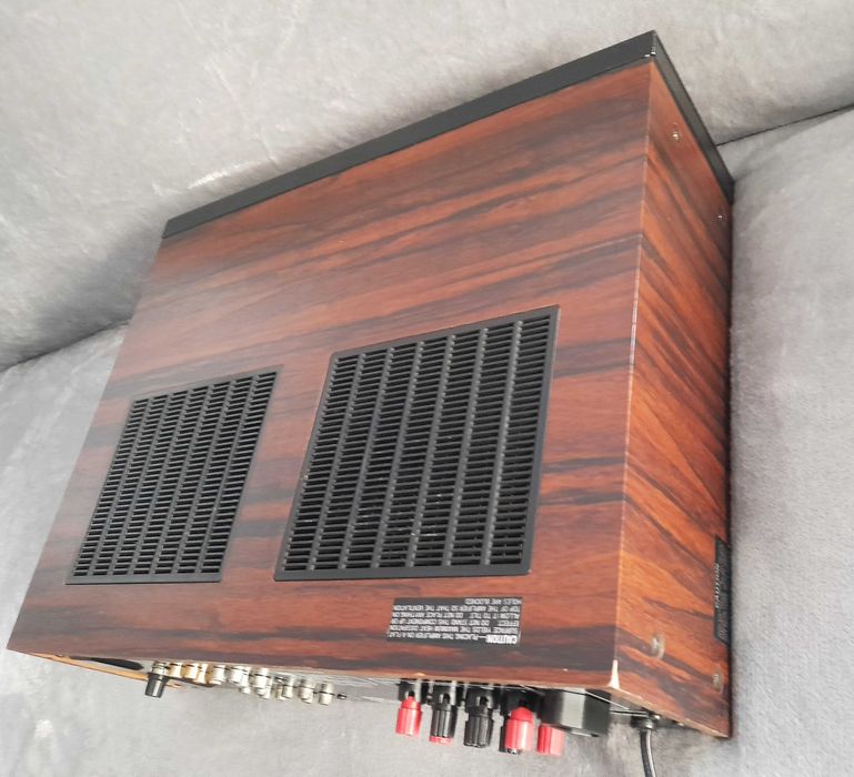 SANSUI AU-D9 amplificator High-End de referinta vintage *1981