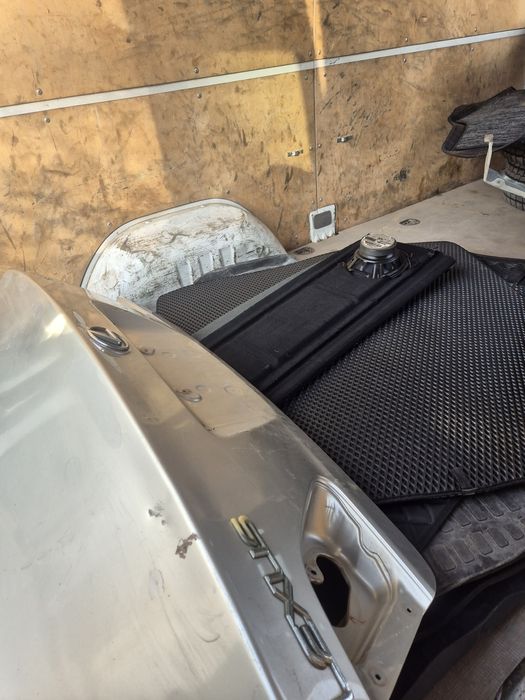 Багажник лексус ес300