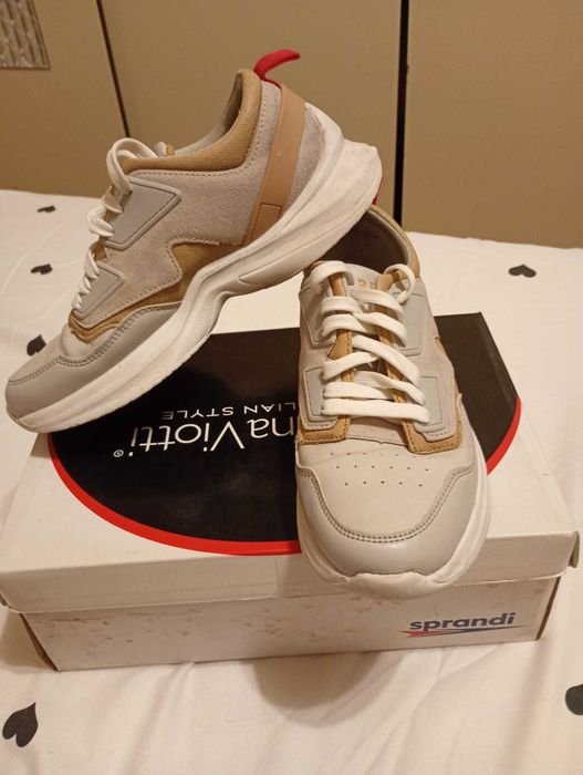 Adidași de dama nr.37