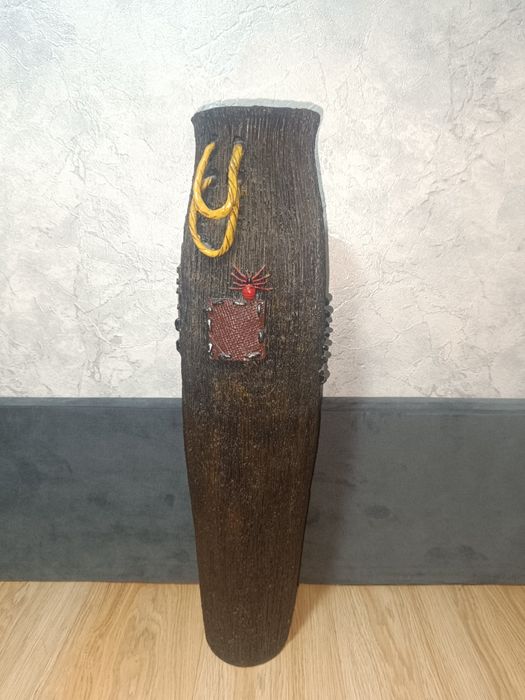 Вазы декоративные разных размеров