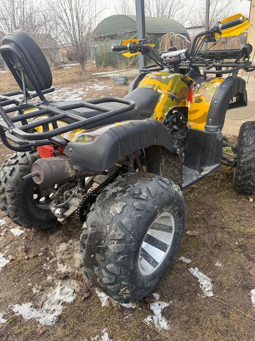 Продам квадрацикл 200кубов