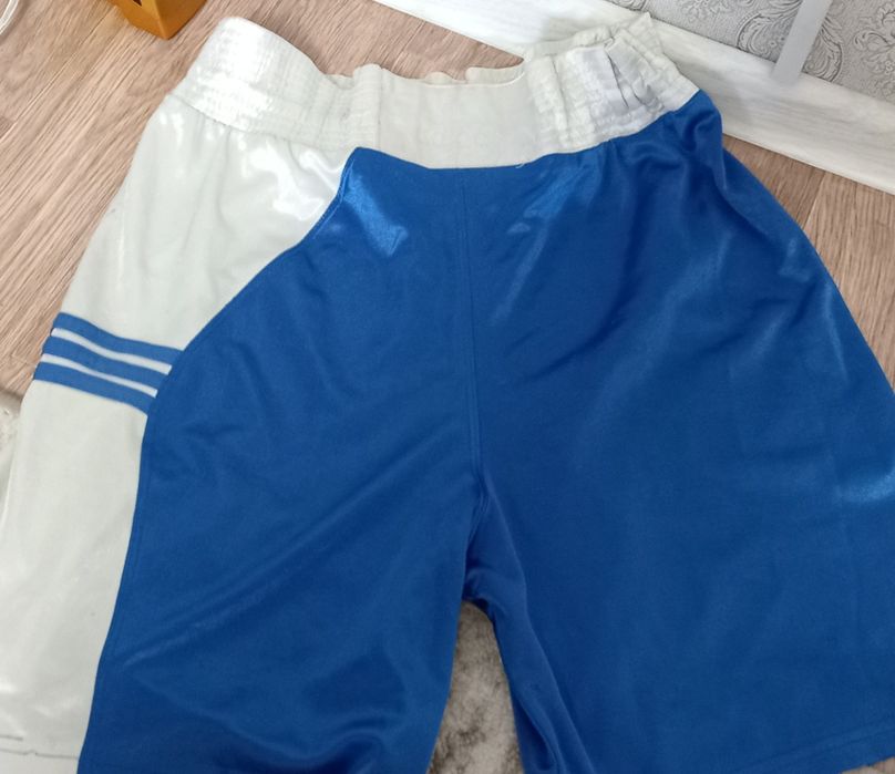 Продам спортивные вещи