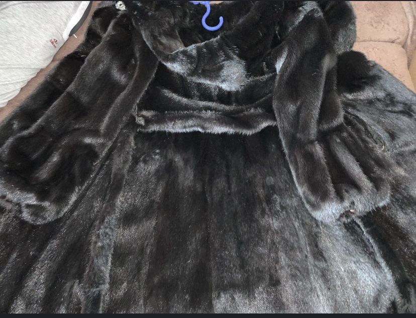 Норковая шубка в отличном состоянии
