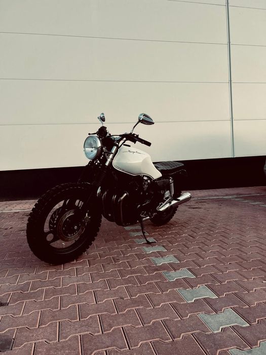 Cafe Racer  Yamaha Xj 900