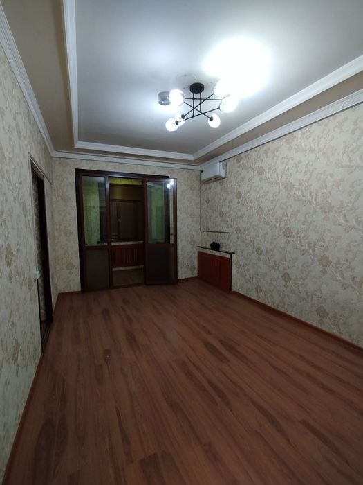 Чиланзар20 ор магазин AYGEN 30м² подвал в доль дороги 3ком 35м²подвал