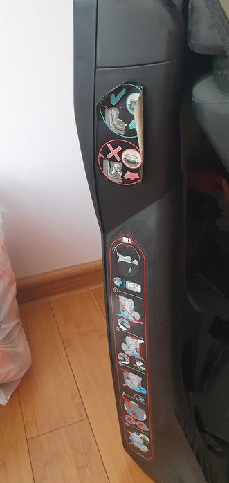 Столче за кола бебе Bebecomfort Axiss Въртящо се