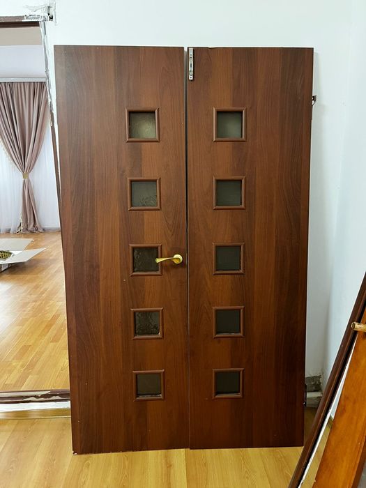Отдам даром двери межкомнатные