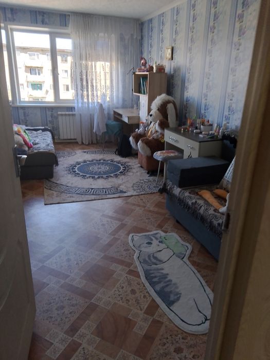 Продается 2ух комнатная квартира.