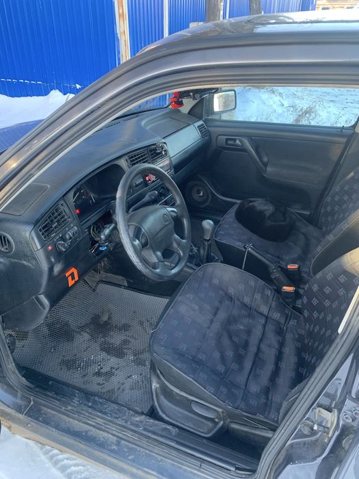 Продам гольф 3 1994 года