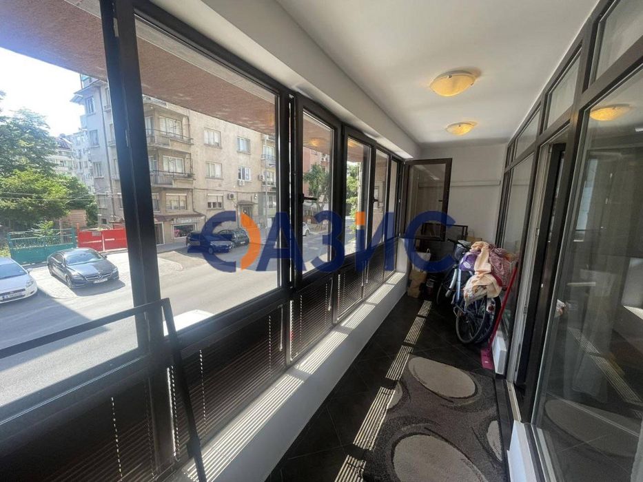Тристаен апартамент, Бургас кв. Възраждане, 134,64 кв.м., 2т., цена 260 000 евро #33900062