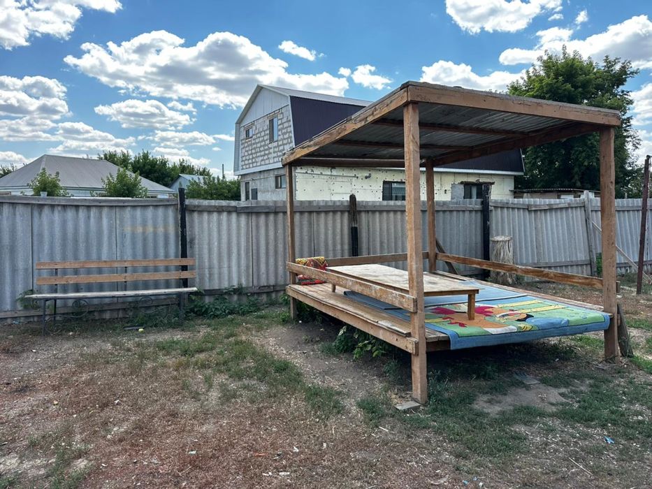 Старый мешит жаткан уи сатылады