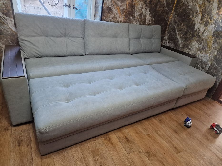 Продам СРОЧНО идеальный диван 4 в 1