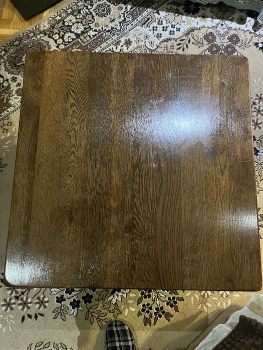 Масивна  масичка