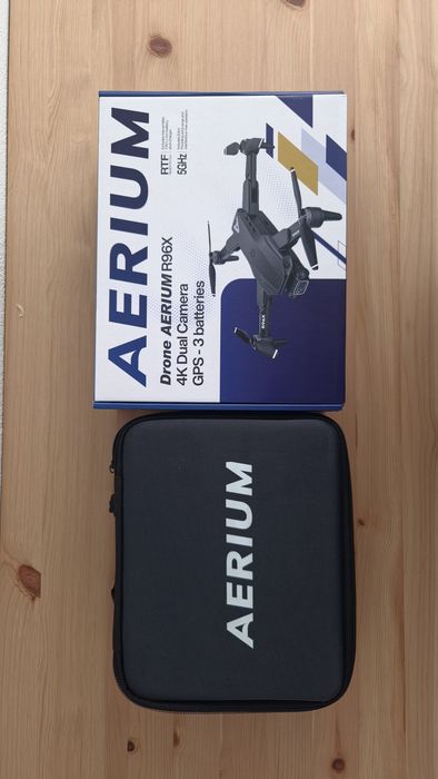 Dronă GPS 4K + 3 Baterii + Geantă + Landing Pad (Model:Aerium R96X)